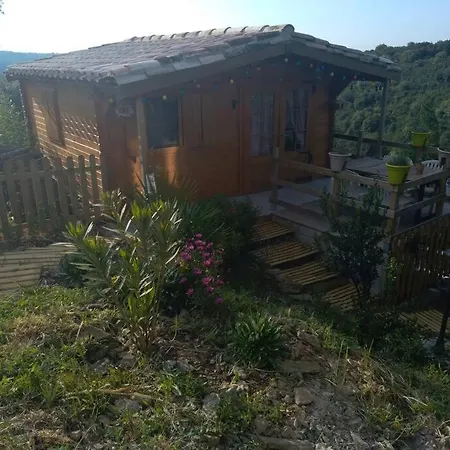 Lou Cabanot De Jardin Calme Et Confortable * Lastours