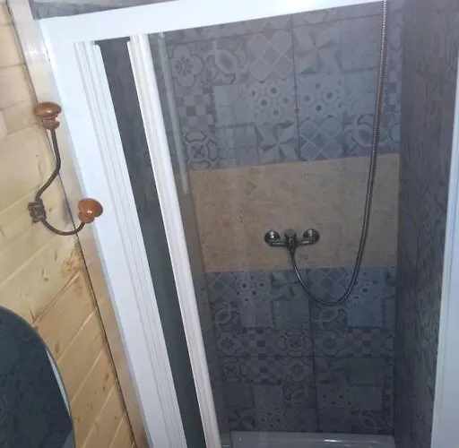 Chalet Lou Cabanot De Jardin Calme Et Confortable