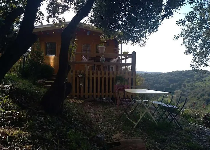 Lou Cabanot De Jardin Calme Et Confortable Chalet Lastours