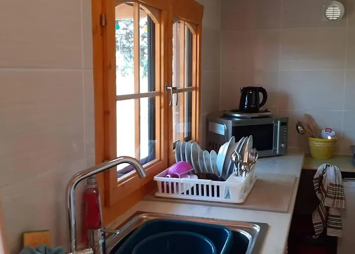 Chalet Lou Cabanot De Jardin Calme Et Confortable